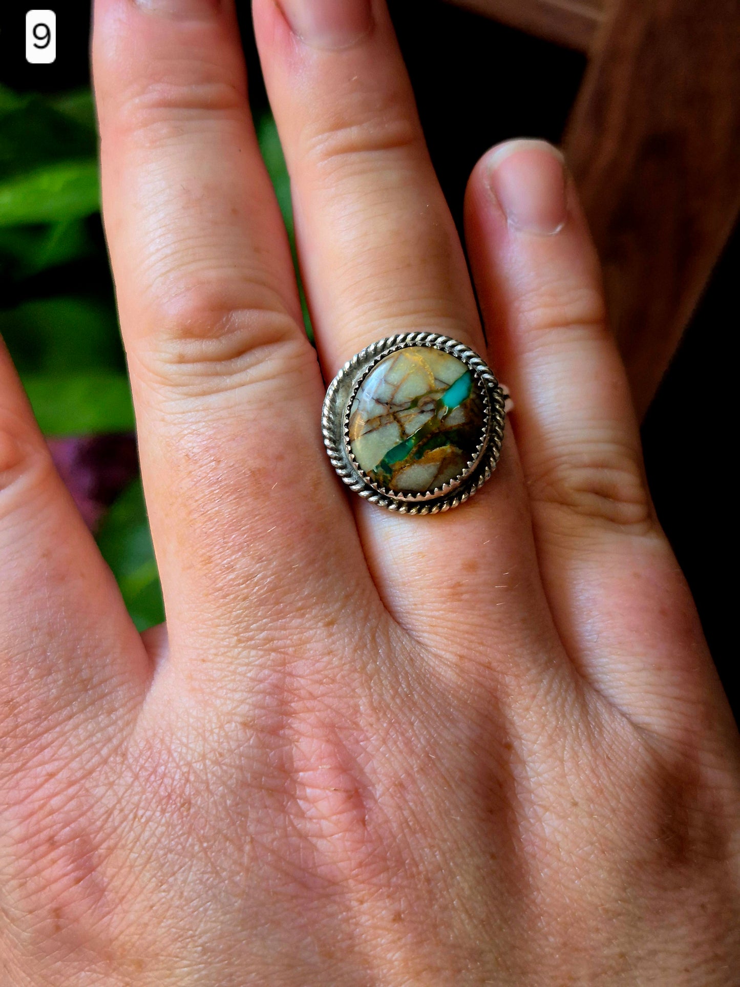 Royston Ribbon Ring sz 9