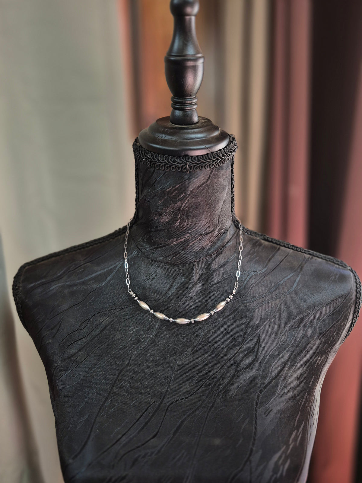 Torpedo Pearls Necklace