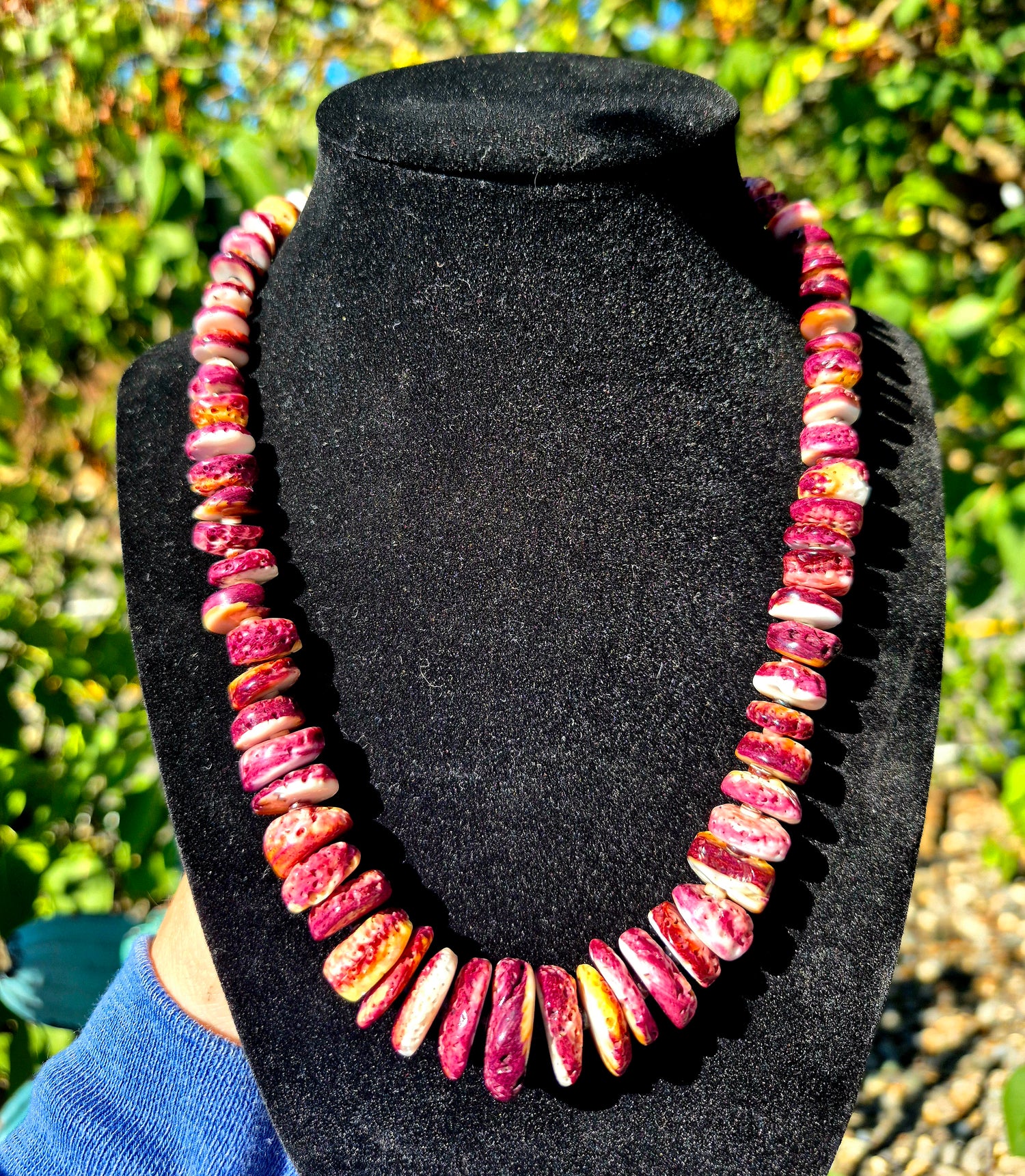 Necklaces & Pendants
