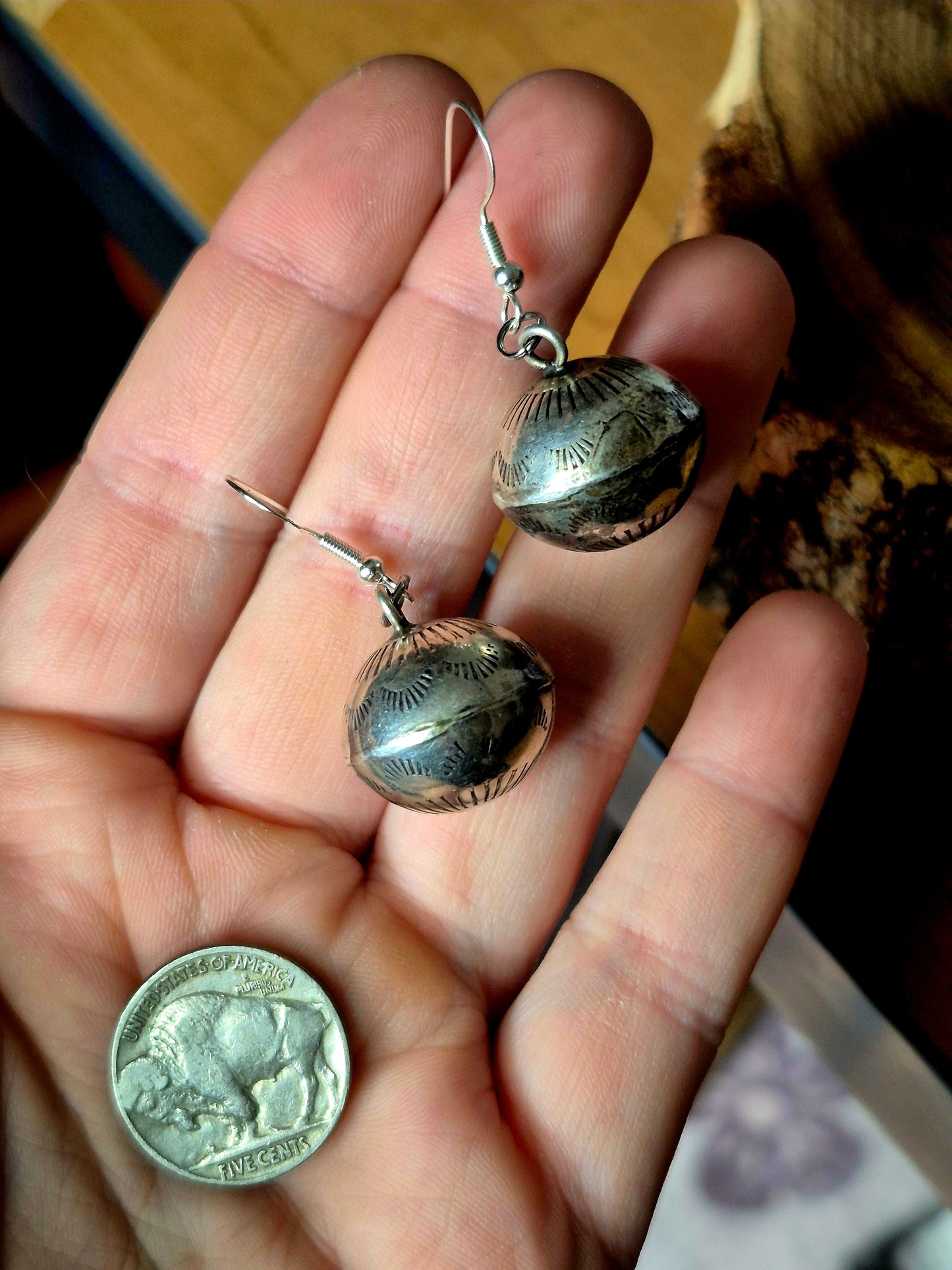 Navajo Pearl Earrings