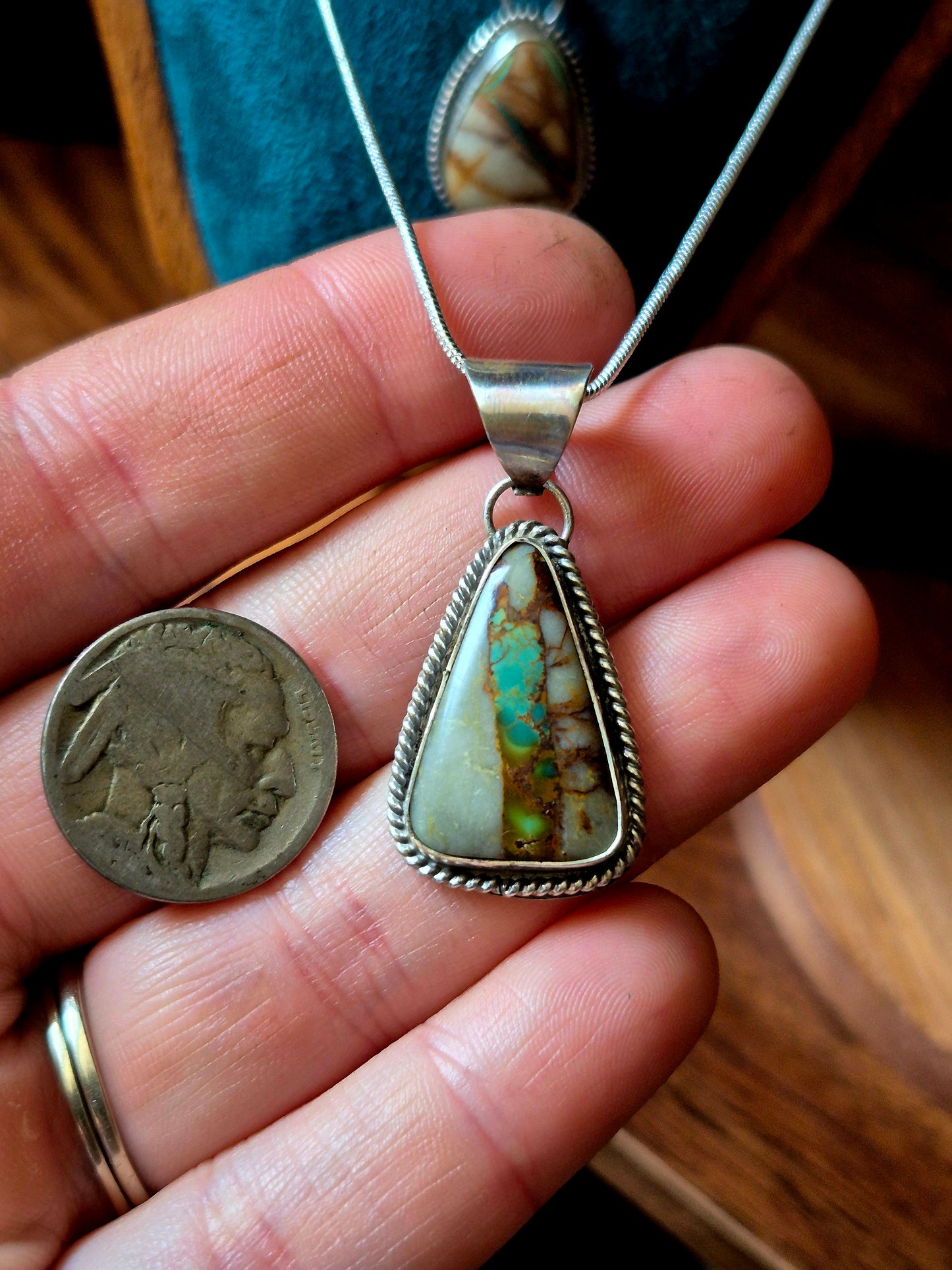 Royston Ribbon Pendant