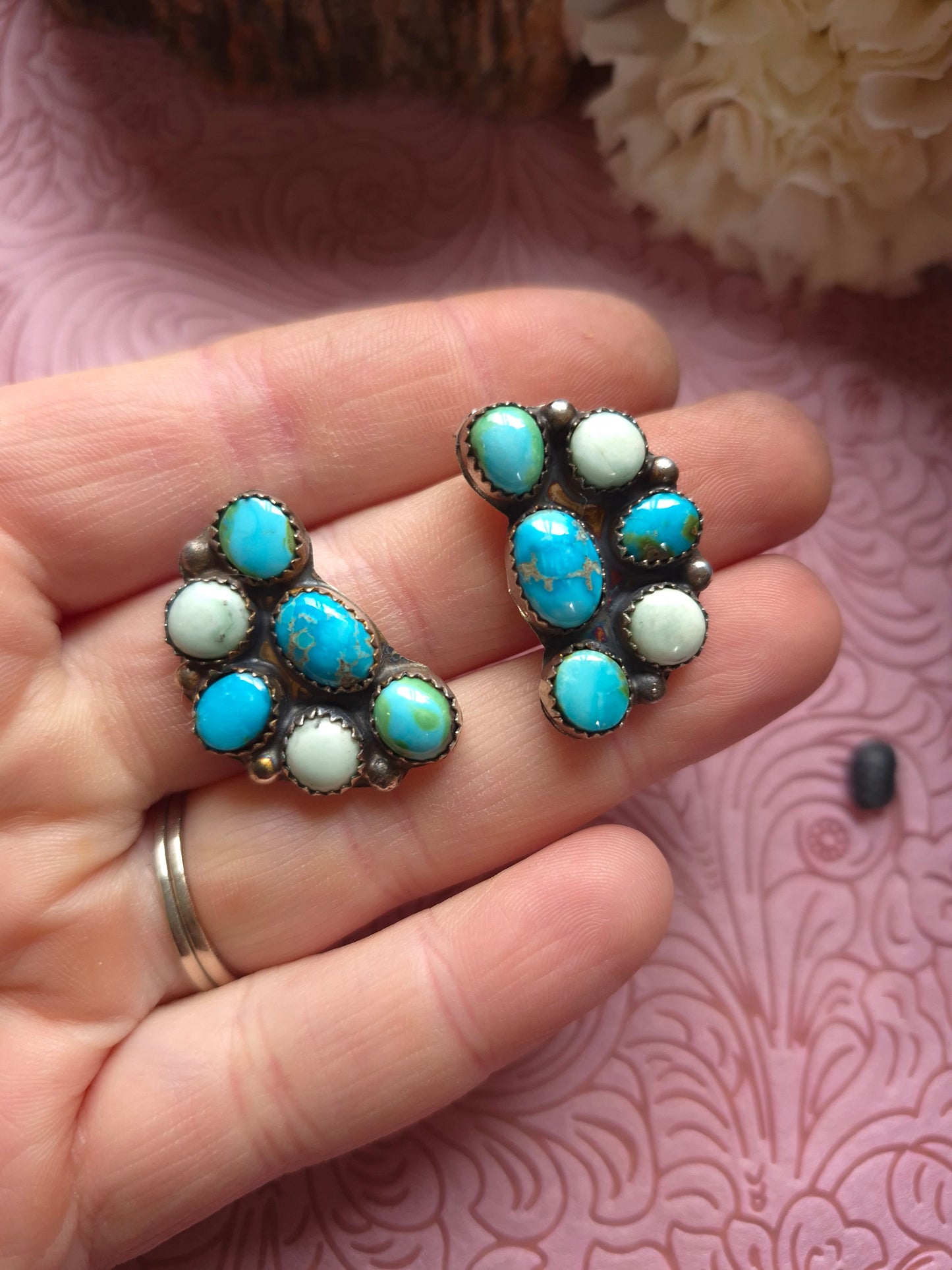 Sonoran Gold & paloma half clusters