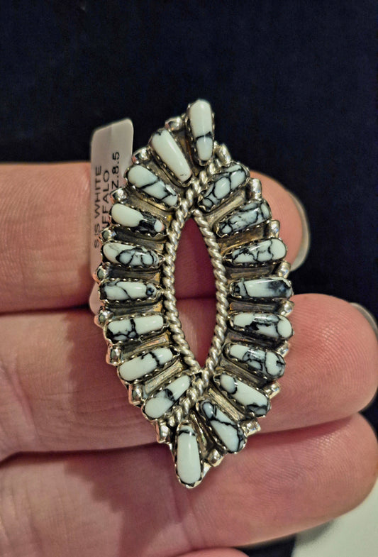 White Buffalo Needlepoint ring sz 8.5