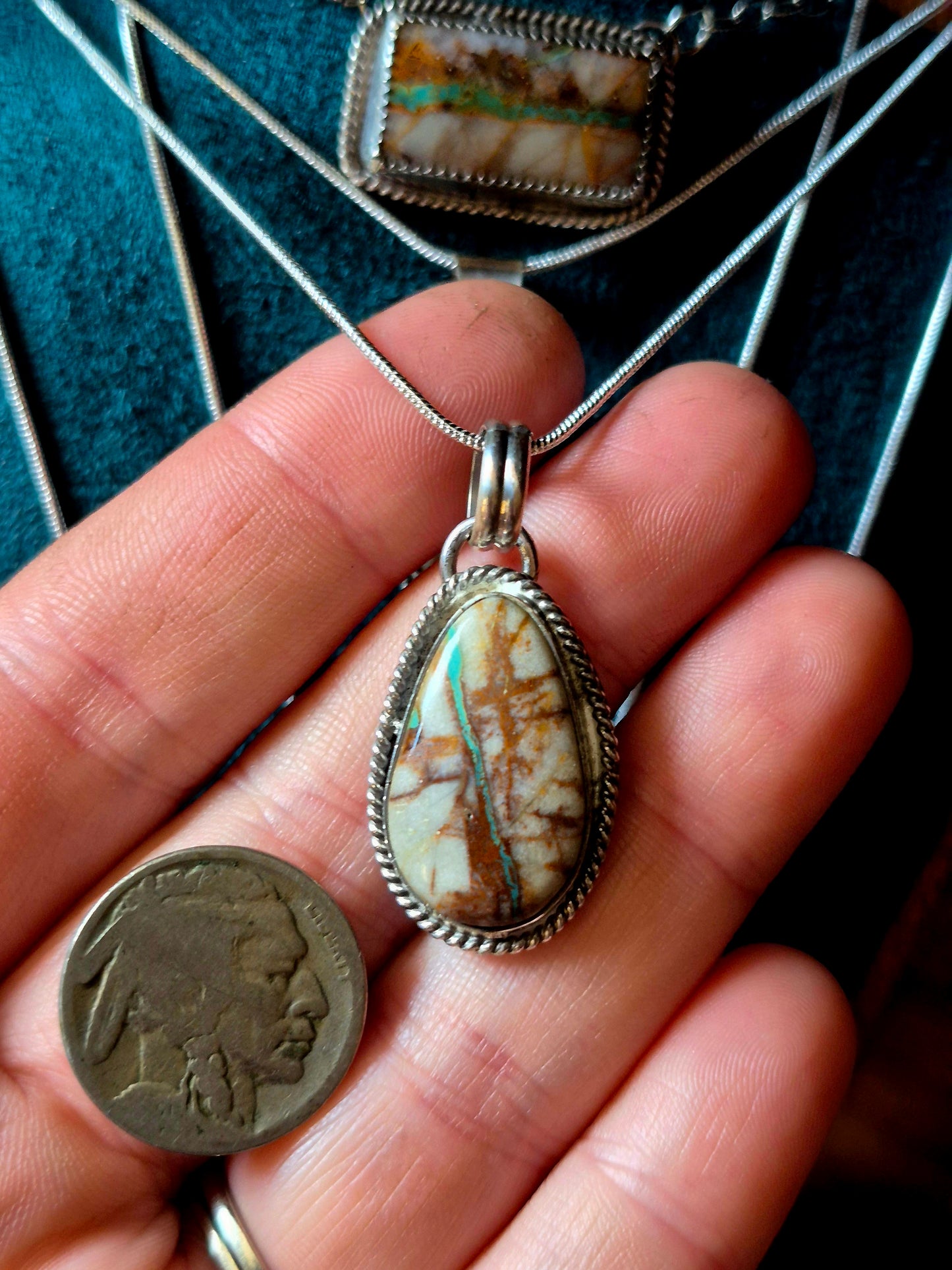 Royston Ribbon Pendant