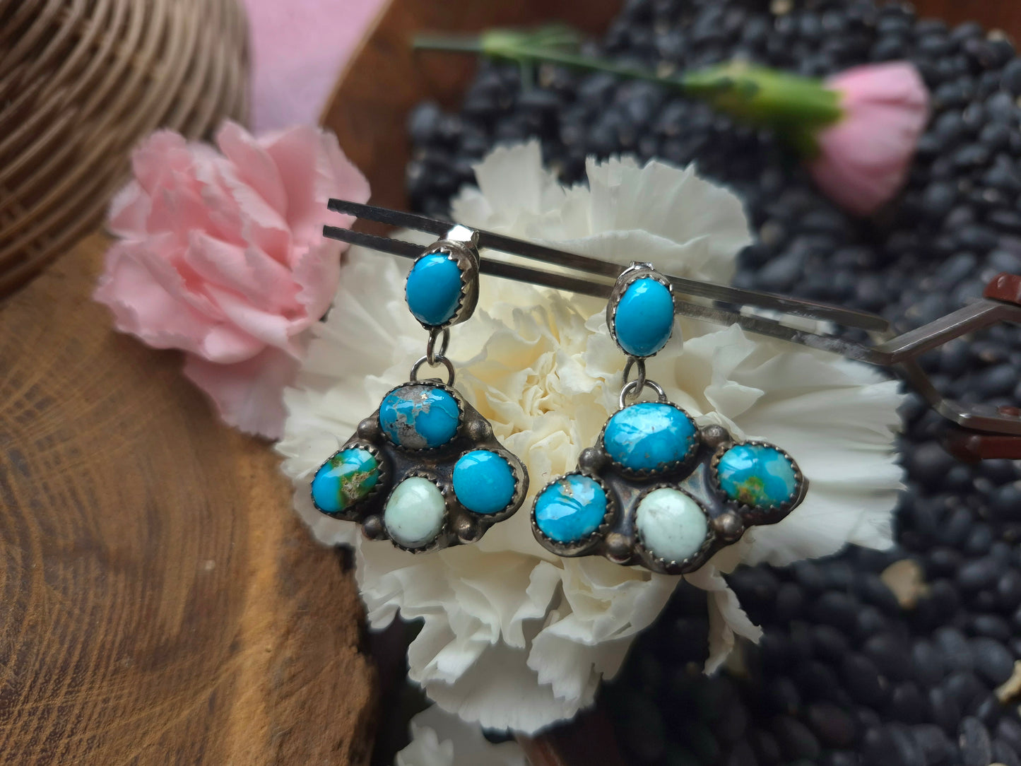 Sonoran gold & paloma 5 cluster stud dangles