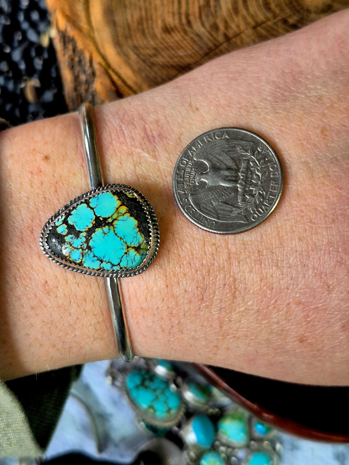 Polychrome Hubei Cuff