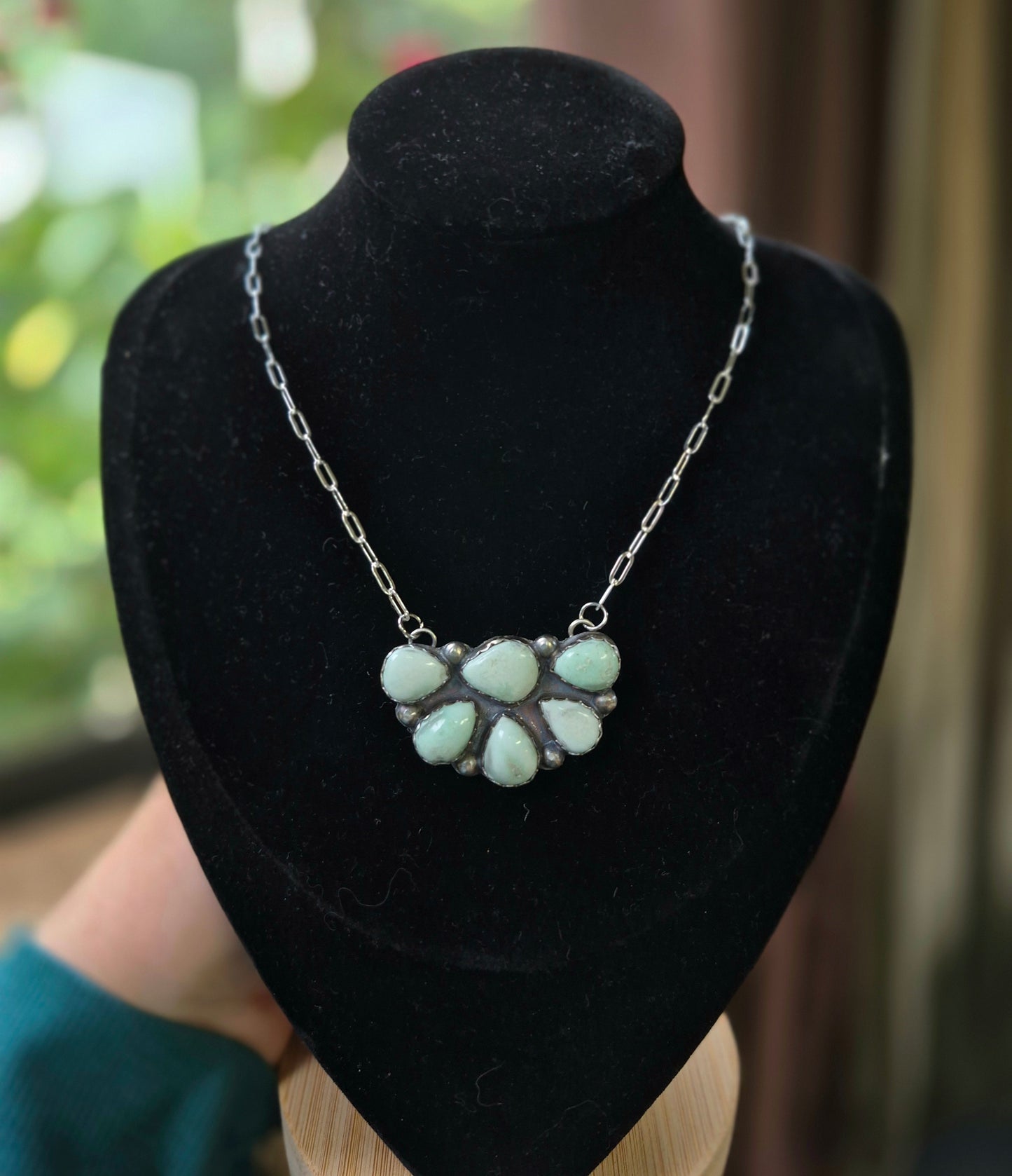 Paloma Half Cluster Bar