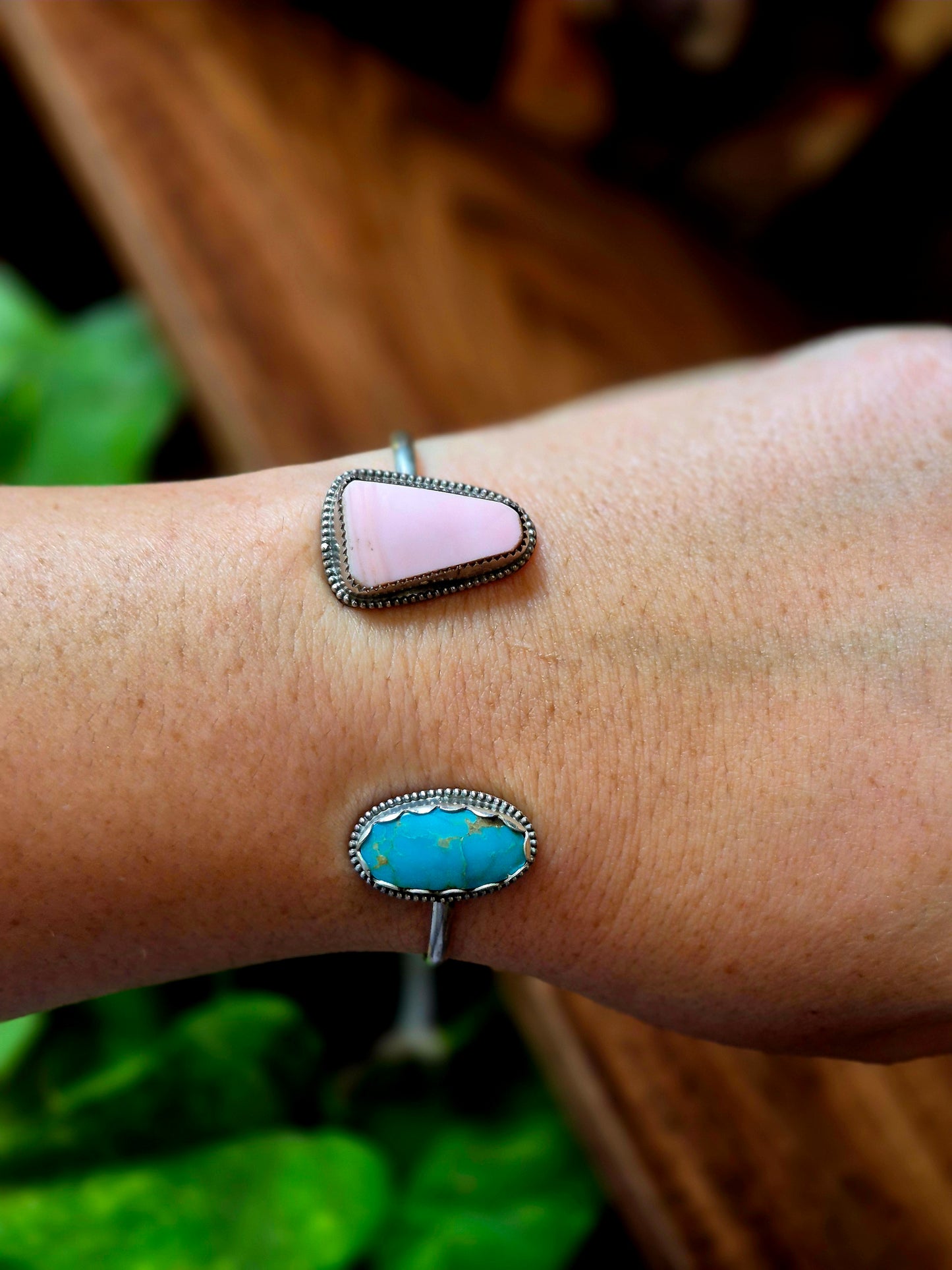 Campitos & Pink Conch Bypass Cuff