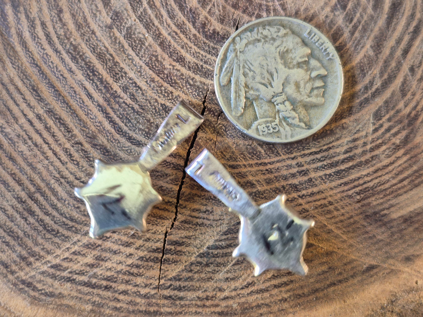 Mother of Pearl Turtle Pendants