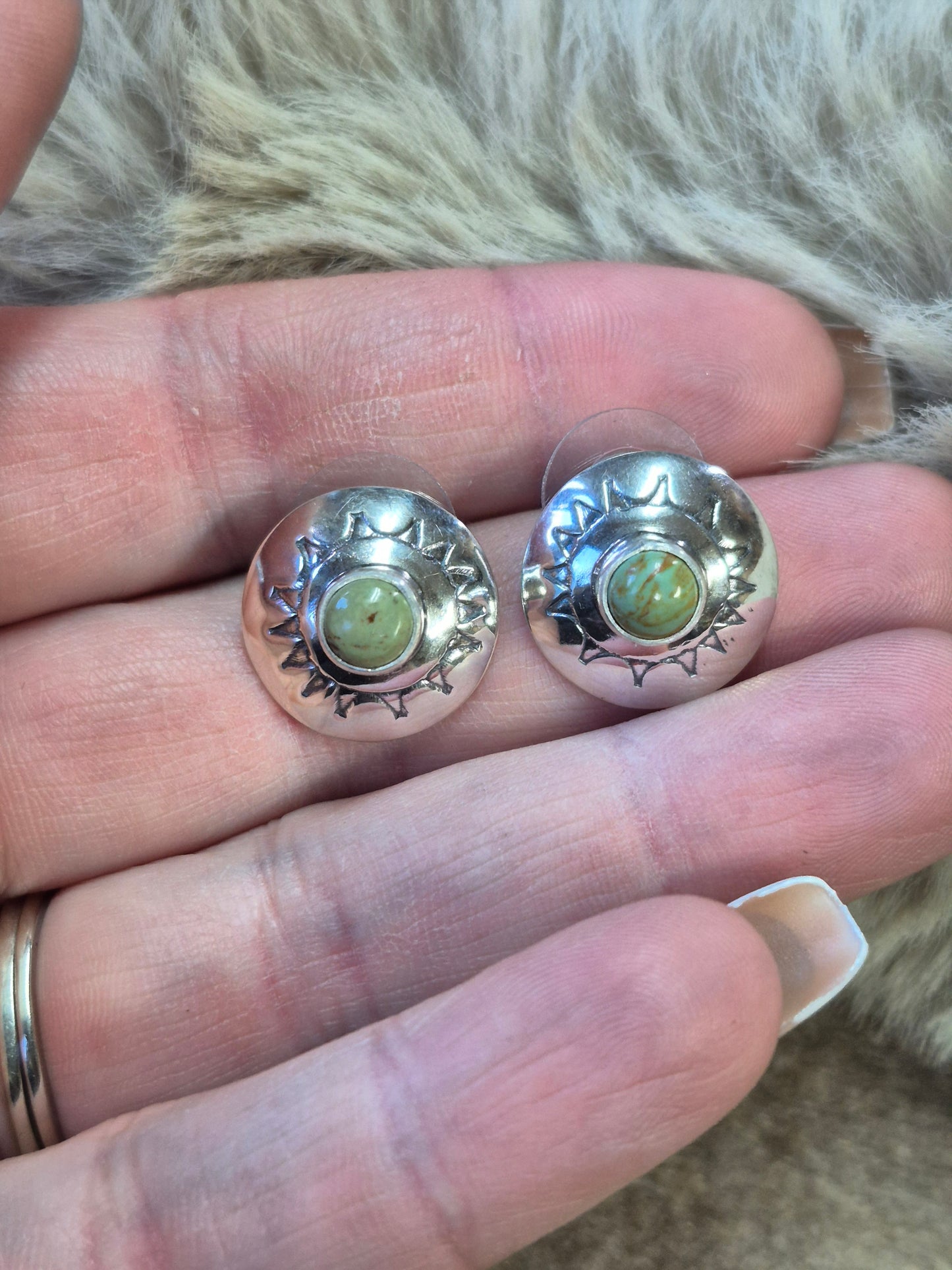 Small Turquoise Conchos