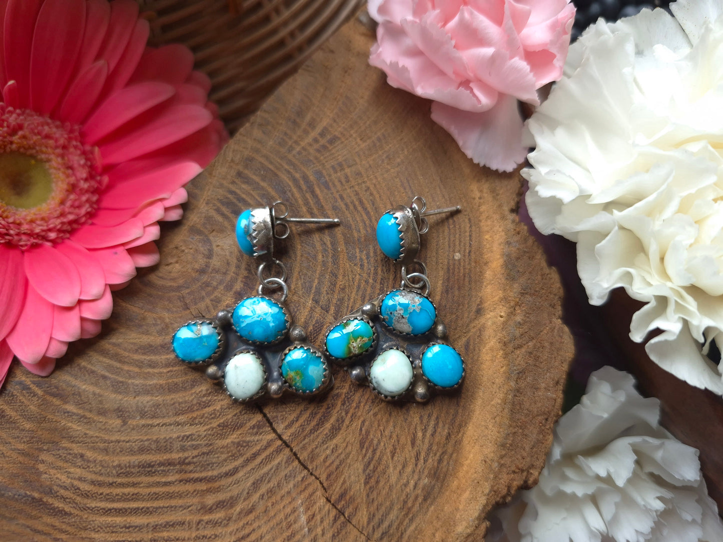 Sonoran gold & paloma 5 cluster stud dangles