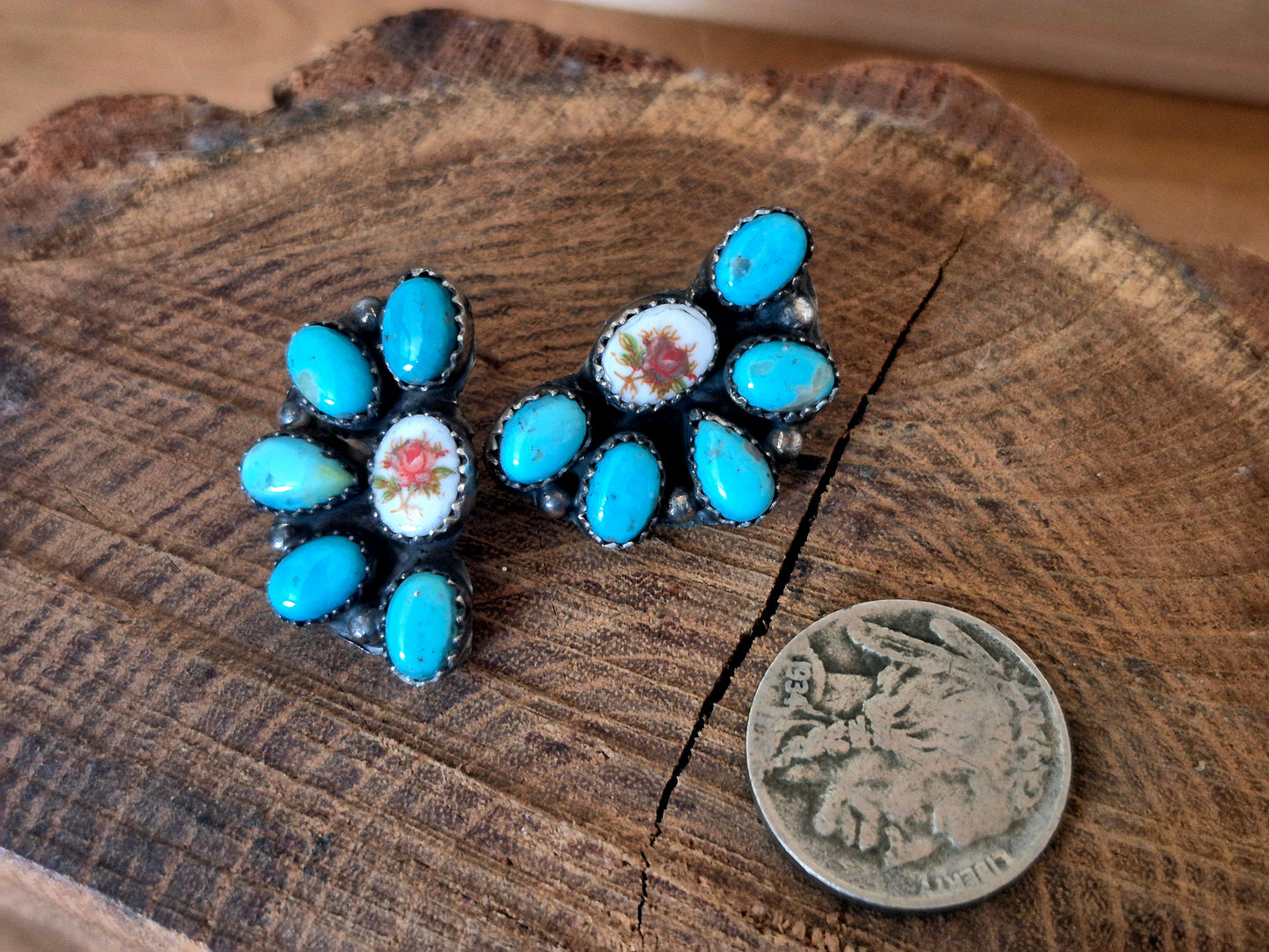 Floral Half Clusters